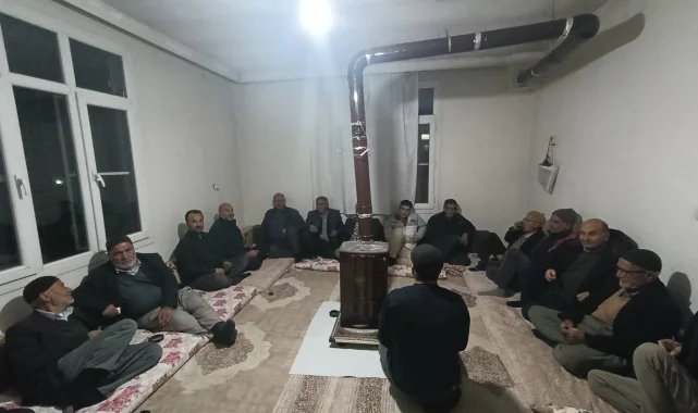 AK Parti Halfeti'den Sağır Ailesi ile İftar Buluşması