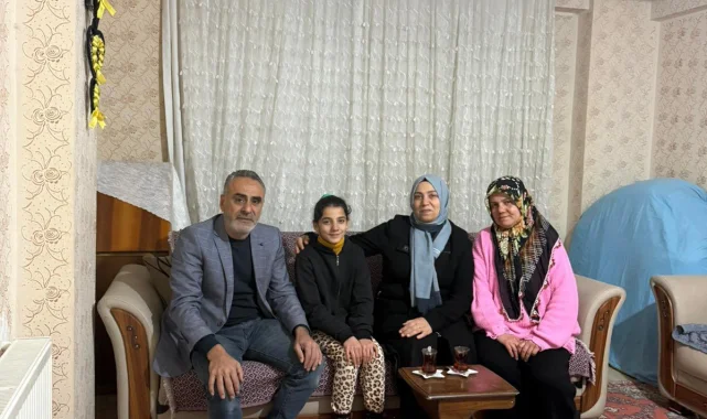 AK Parti Karaköprü Üyesi Aile Ziyaretinde Bulundu