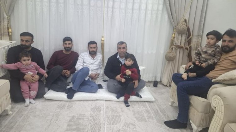 AK Parti'li Mehmet Arpağ'dan Hürriyet Mahallesi'nde İftar Sofrasına Ziyaret