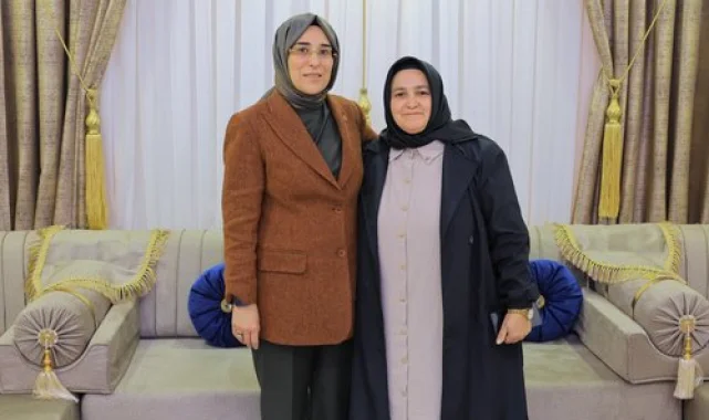 AK Partili Yazmacı'dan Viranşehir'e Ziyaret: Kadın Kolları Başkanıyla Buluştu
