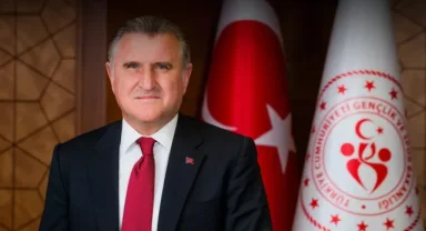 Bakan Bak: Rize'de spor yatırımlarını artırarak sürdürüyoruz