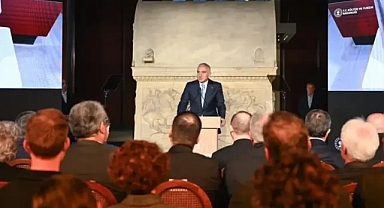 Bakan Ersoy duyurdu: Urfa'daki proje tarihi aydınlatıyor!