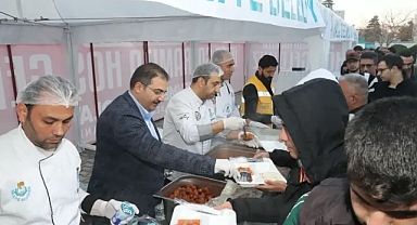 Başkan Canpolat: Temel gayemiz vatandaşımızın gönlüne dokunmak!