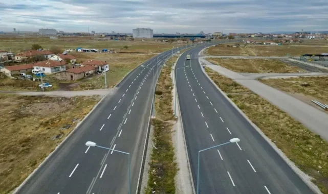 Başkan Dinçer Aksaray'ın Trafiğini Rahatlatacak O Büyük Projeyi Açıkladı!