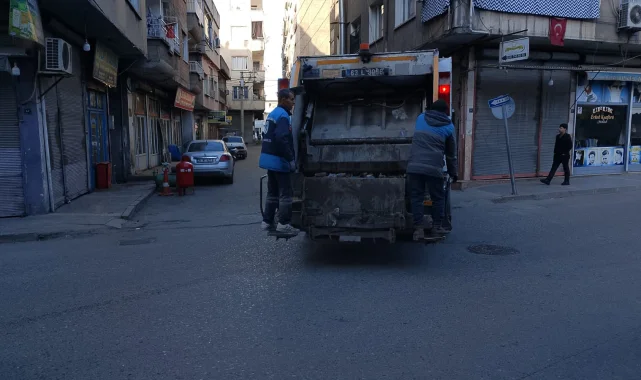 Birecik'te Temizlik Seferberliği: Ekipler Çevre İçin Sahada