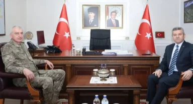 Erzurum 9. Kolordu Komutanı Tümgeneral Akyıldız, Artvin'de