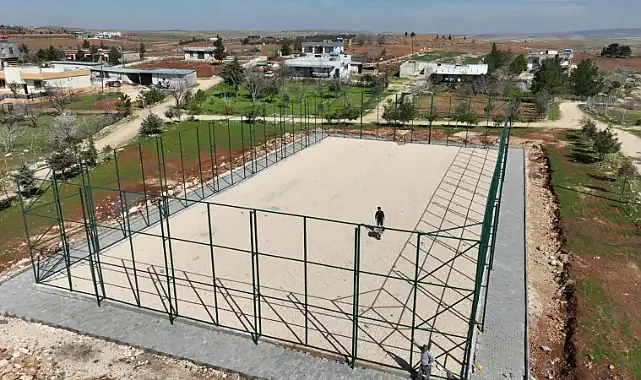 Eyyübiye Belediyesi açıkladı! İki mahalledeki sahalar tamanlanıyor