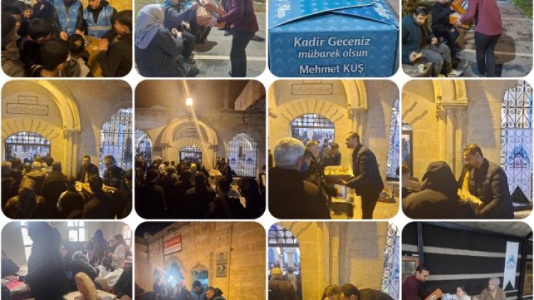 Eyyübiye'de Kadir Gecesi Coşkusu: Vatandaşlara Kandil Simidi İkramı