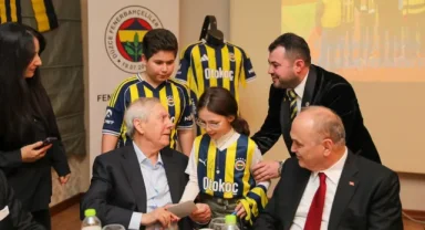 FB'nin efsane Başkanı Yıldırım'a Düzce'de sevgi seli