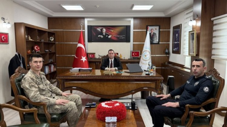 Halfeti Kaymakamı Sinan Korkmaz'dan Asayiş Toplantısı