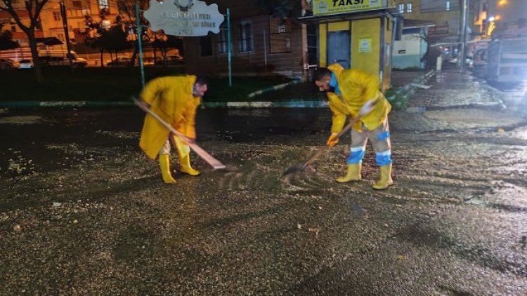 Haliliye Belediyesi Yağışlara Karşı Önlem Alıyor: Mazgallar Temizleniyor