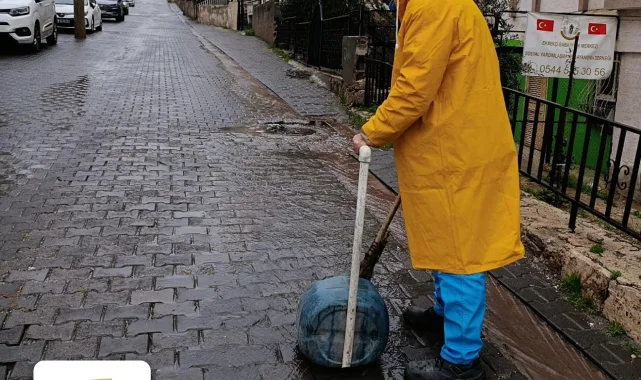 Haliliye'de Temizlik Seferberliği: Daha Temiz Bir İlçe İçin Çalışmalar Sürüyor