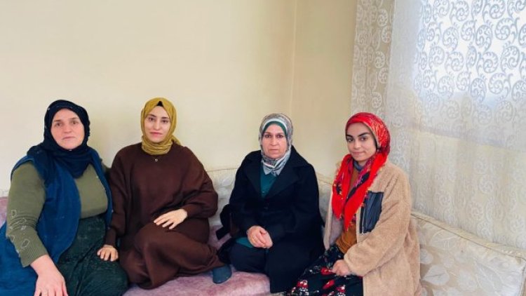 Hilvan AK Parti Kadın Kolları Aile Ziyaretinde Bulundu