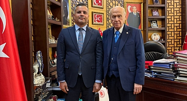 İş insanı Şen’den Bahçeli’ye ziyaret