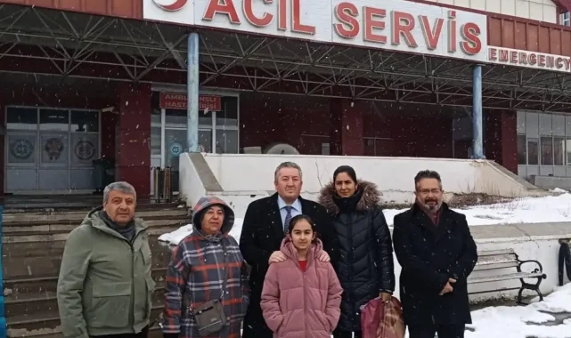 İYİ Parti Kars Teşkilatından Sağlık Çalışanlarına Tıp Bayramı ziyareti