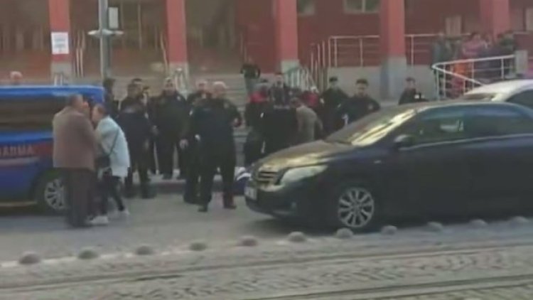 Kocaeli'de Mahkeme Çıkışı Kan Donduran Cinayet: İstismar İddiası Sonrası Bıçaklı Saldırı