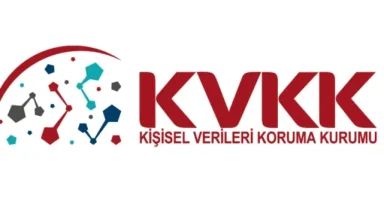 KVKK'dan apartman ve sitelere uyarı: Borç bilgisi ortak alana asılamayacak