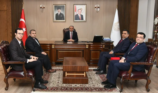 Meteoroloji Bölge Müdürü ve İl Müdürü Şanlıurfa Valisi'ni Ziyaret Etti