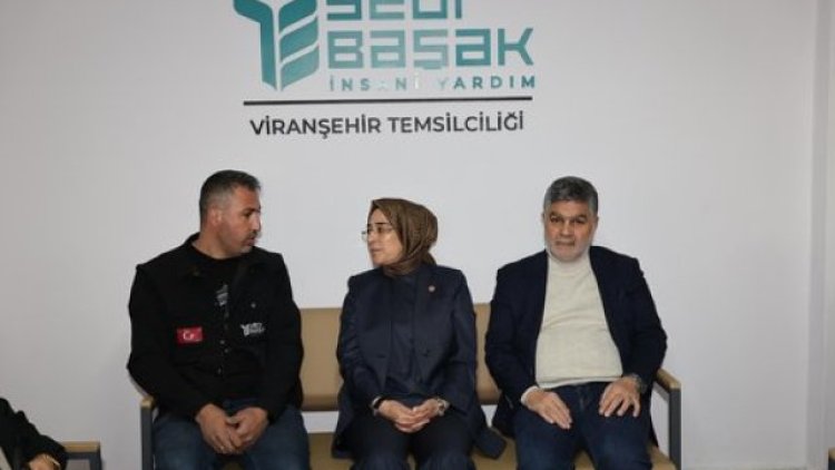 Milletvekili Yazmacı, Viranşehir'de İnsani Yardım Vakfı Temsilciliğini Ziyaret Etti