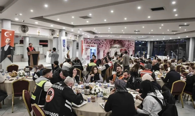 Moto Kuryeler Ankara Büyükşehir Belediyesi'nin İftar sofrasında buluştu
