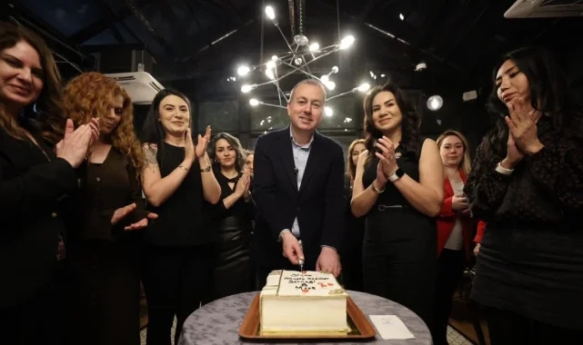 Sivas Okuyan Kadınlar Derneği'nden 8 Mart'ta buluşma: Kitap sevgisi ve dayanışma ön plandaydı
