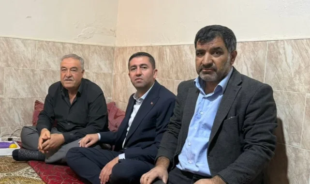 Suruç AK Parti'de Vefa Ziyareti: İlçe Başkanı Uçar, Mehmet Çınar'ı Ağırladı