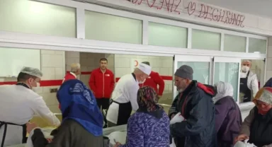 Türk Kızılay Ulucanlar Aşevi Ramazan boyunca her gün sıcak yemek ulaştırıyor
