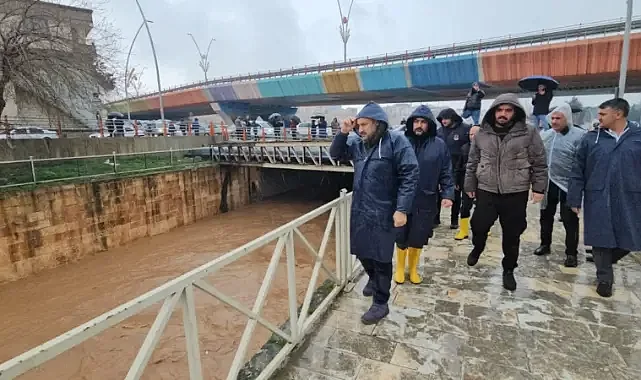 Urfa'yı yağış vurdu! Gülpınar sahaya indi!