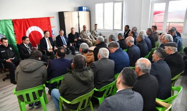 Vali Hasan Şıldak ve Kaymakam Sinan Korkmaz Halfeti Ziraat Odası'nı Ziyaret Etti