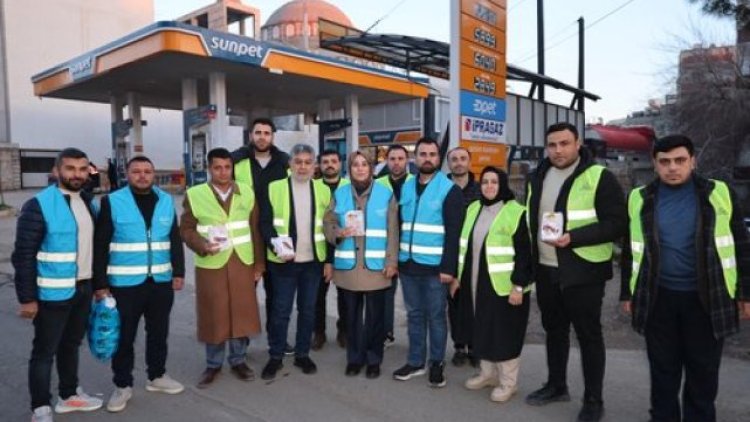 Viranşehir'de AK Gençlik İftar Vakti Vatandaşlarla Buluştu