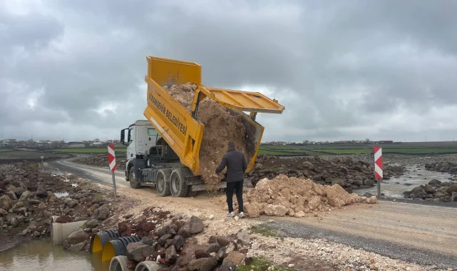 Viranşehir'de Bozulan Yollara Fen İşleri Ekiplerinden Hızlı Müdahale