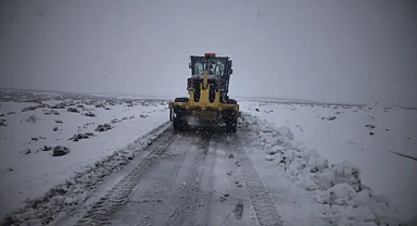 Yağmur kenti esir aldı! Şanlıurfa'da kar sürprizi!