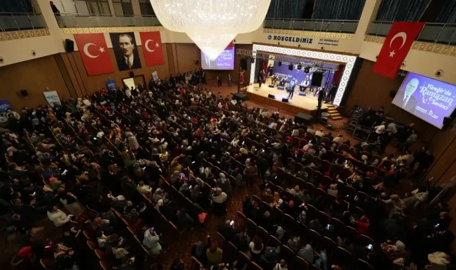 Yüreğir'de Abdurrahman Önül konserine yoğun ilgi