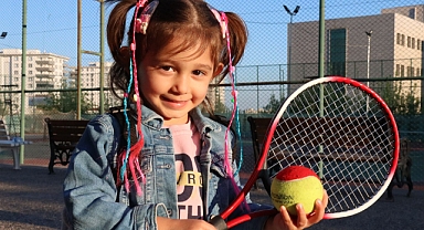 23 Nisan Tenis Turnuvası Başladı