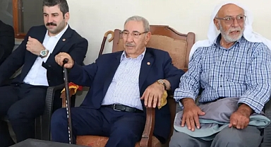 84 Yaşında Bir Siyaset Efsanesi