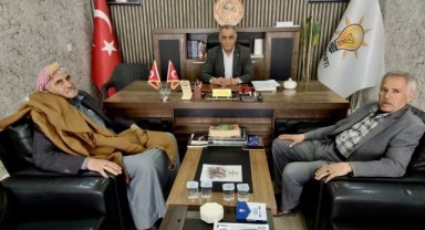 AK Parti Akçakale'den Kanaat Önderi Naif Aygün'e Ziyaret