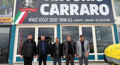 AK Parti Bozova İlçe Başkanı Mehmet Akgün Yeni Bayiye Hayırlı Olsun Ziyaretinde Bulundu