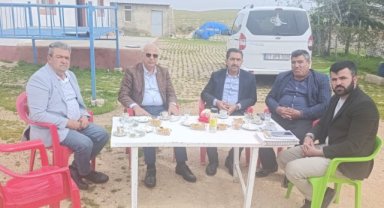 AK Parti Halfeti'de Mahalle Başkanlığı ve Muhtarlık Ziyareti