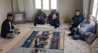 AK Parti Halfeti'de Üye Çalışmaları ve Hane Ziyaretleri Devam Ediyor