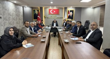 AK Parti Haliliye'de Kırsal Mahalleler Gündemiyle Toplantı Yapıldı