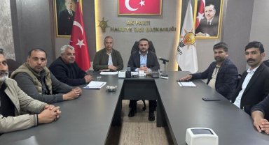 AK Parti Haliliye'de Teşkilat Güçlendirme Toplantısı: Başkan Bağmancı Mahalle Başkanlarını Ağırladı