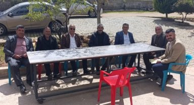 AK Parti Heyeti Halfeti'de İbrahim Atsız'ı Ziyaret Etti