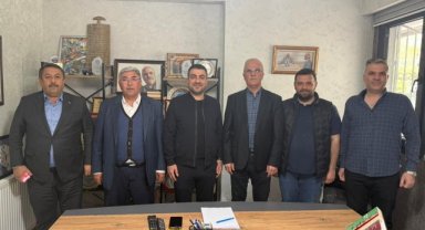 AK Parti Karaköprü İlçe Başkanı Çelik ve Bayuk'tan Ahmet Kaytan'a Ziyaret