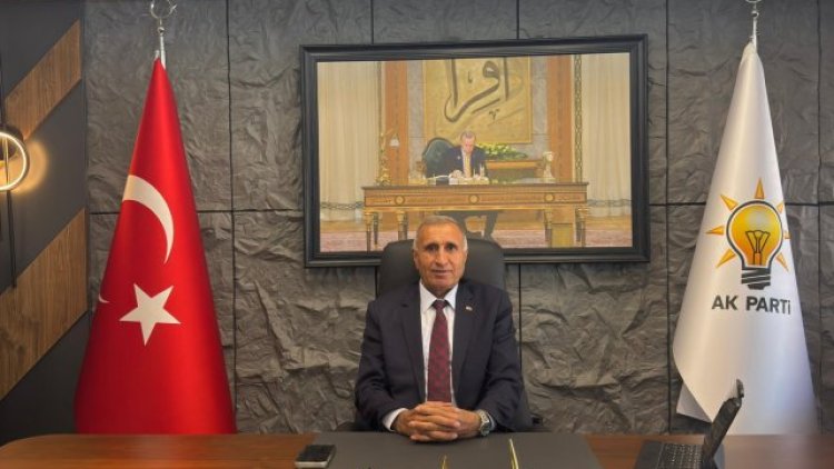 AK Parti Karaköprü İlçe Başkanlığı'nda Nöbetçi Yönetici Mahmut Zincireğen Görevde