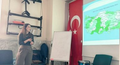 Akçakale Devlet Hastanesi'nde Tüberküloz Eğitimleri Verildi