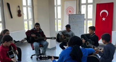 Akçakale Gençlik Merkezi'nde Kurslar Tam Gaz Devam Ediyor