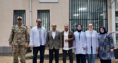 Akçakale Kaymakamı Altınöz Aile Sağlığı Merkezini Ziyaret Etti