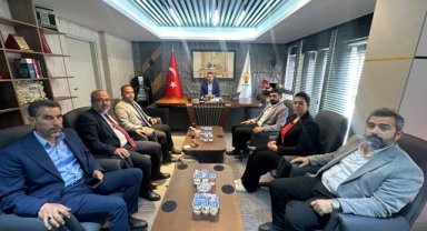 Albayrak Finans Yöneticilerinden AK Parti Karaköprü İlçe Başkanı Av. Orhan Çelik'e Ziyaret