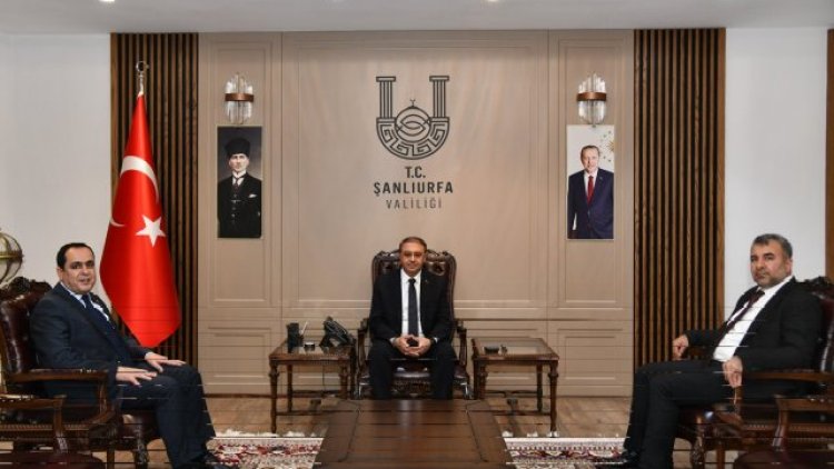 Birecik Belediye Başkanı ve AK Parti İlçe Başkanı, Şanlıurfa Valisi Hasan Şıldak'ı Ziyaret Etti