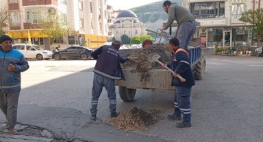 Birecik'te Kilit Taşı ve Kaldırım Onarımları Devam Ediyor